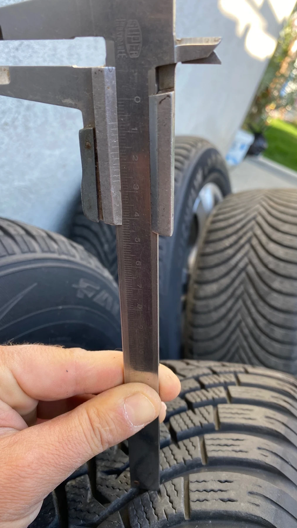 Гуми с джанти Michelin 215/60R16, снимка 7 - Гуми и джанти - 53716303