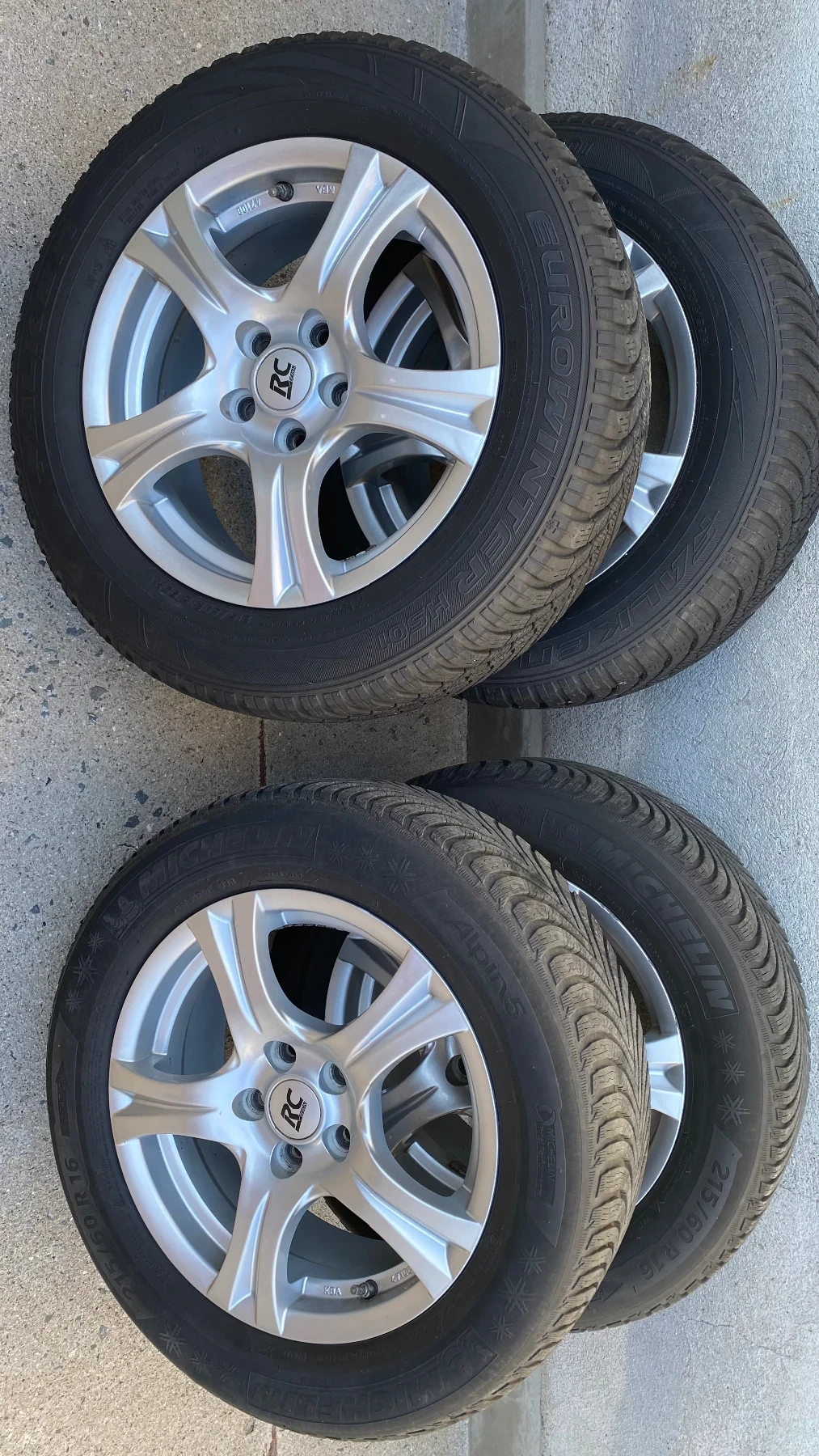 Гуми с джанти Michelin 215/60R16, снимка 3 - Гуми и джанти - 53716303