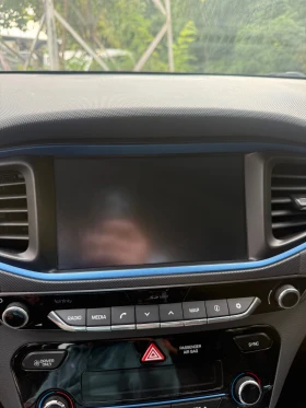 Hyundai Ioniq, снимка 8