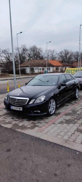 Mercedes-Benz E 350, снимка 15 - Автомобили и джипове - 51624452