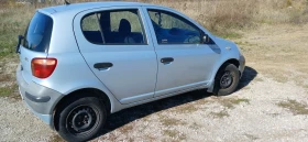 Toyota Yaris 1.0, снимка 10