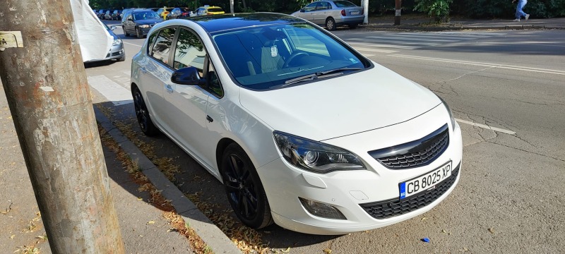 Opel Astra 1.4J Turbo OPC LINE, снимка 8 - Автомобили и джипове - 46973236