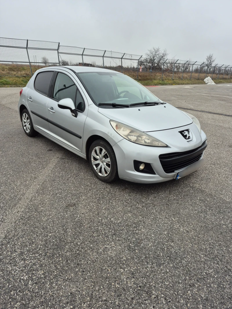 Peugeot 207 1, 4 бензин/газ, снимка 1 - Автомобили и джипове - 48592459