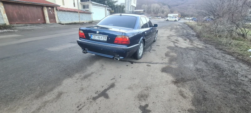 BMW 735, снимка 5 - Автомобили и джипове - 48825436