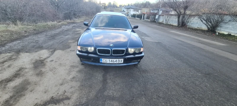 BMW 735, снимка 8 - Автомобили и джипове - 48825436