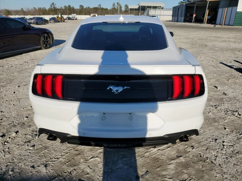 Ford Mustang, снимка 5 - Автомобили и джипове - 49543669