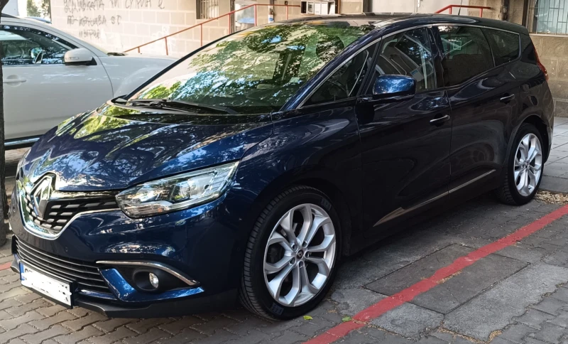 Renault Grand scenic, снимка 14 - Автомобили и джипове - 52677923