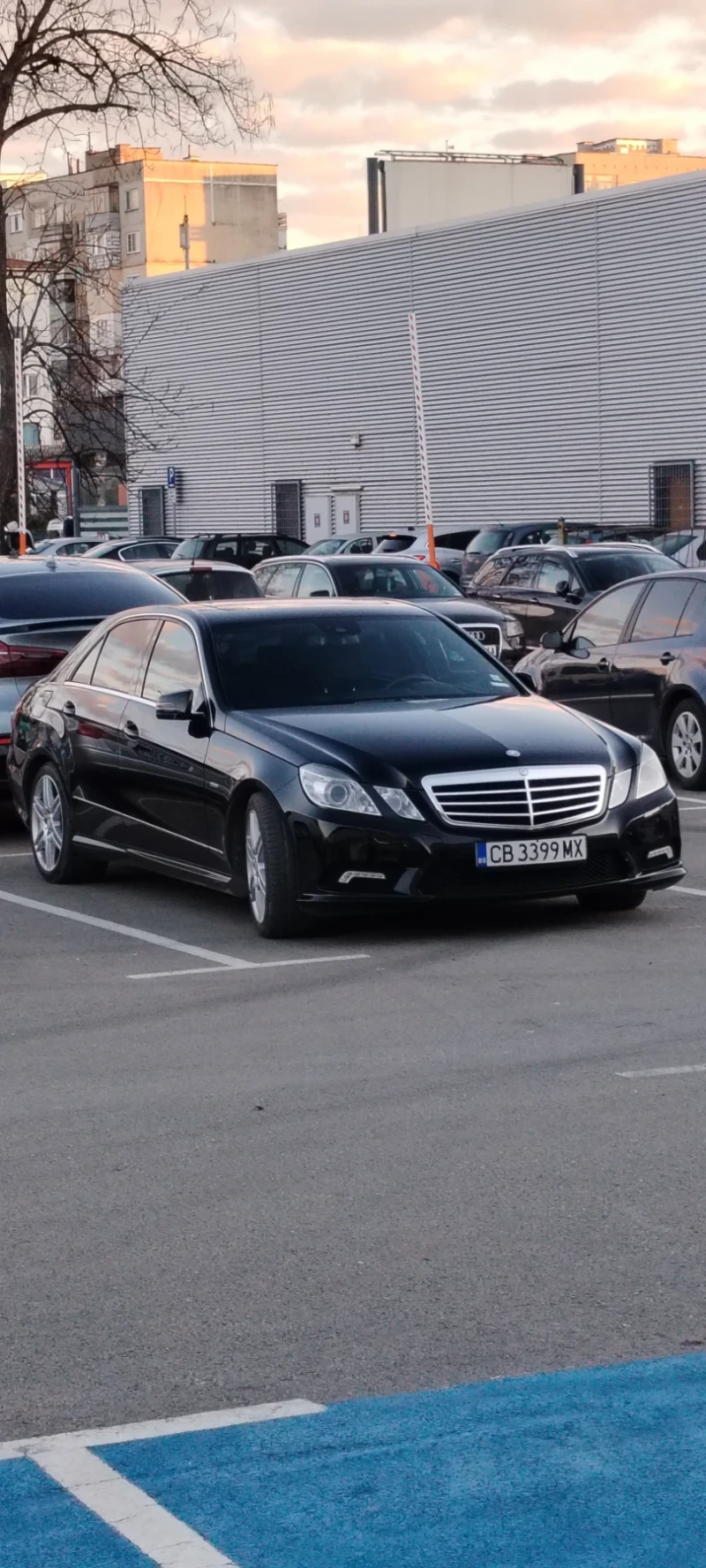 Mercedes-Benz E 350, снимка 15 - Автомобили и джипове - 51624452