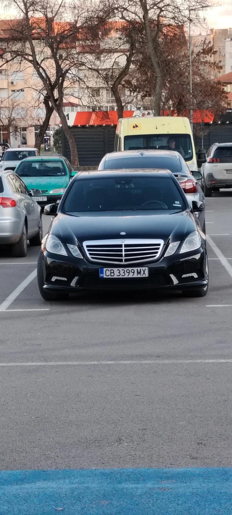 Mercedes-Benz E 350, снимка 17 - Автомобили и джипове - 51624452