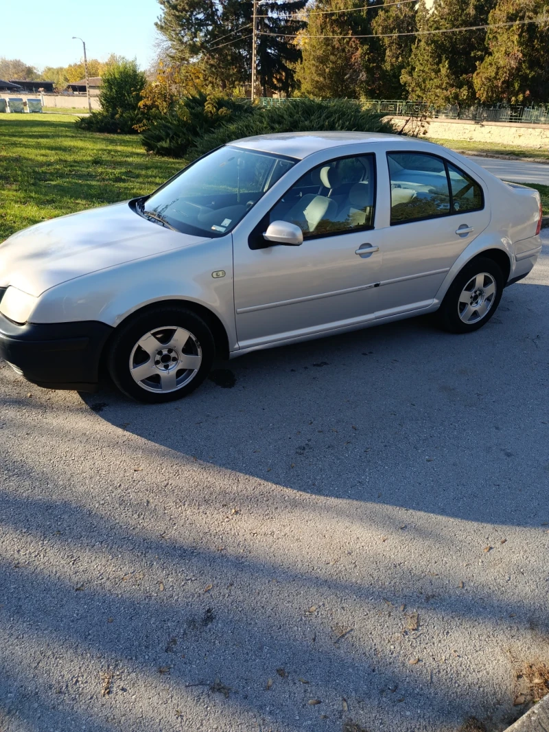 VW Bora, снимка 7 - Автомобили и джипове - 52443902