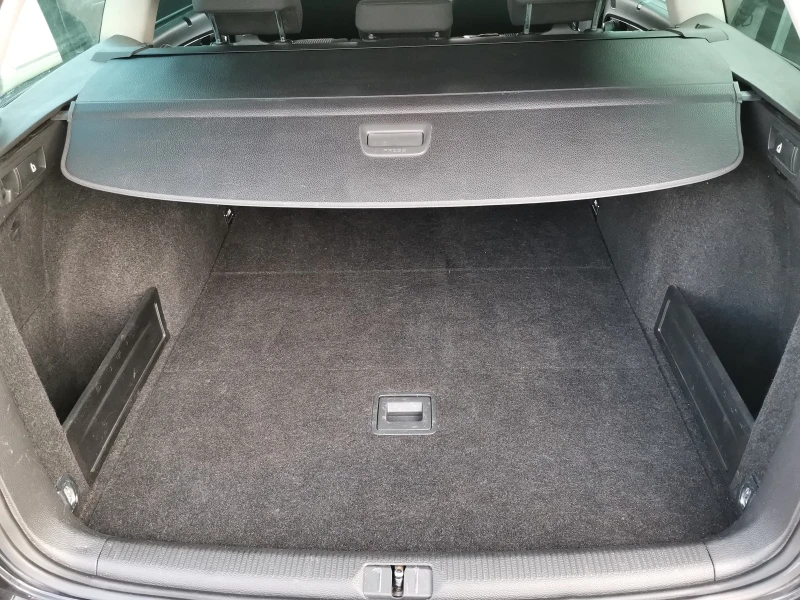 VW Passat  VII FaceLift, снимка 14 - Автомобили и джипове - 52739264