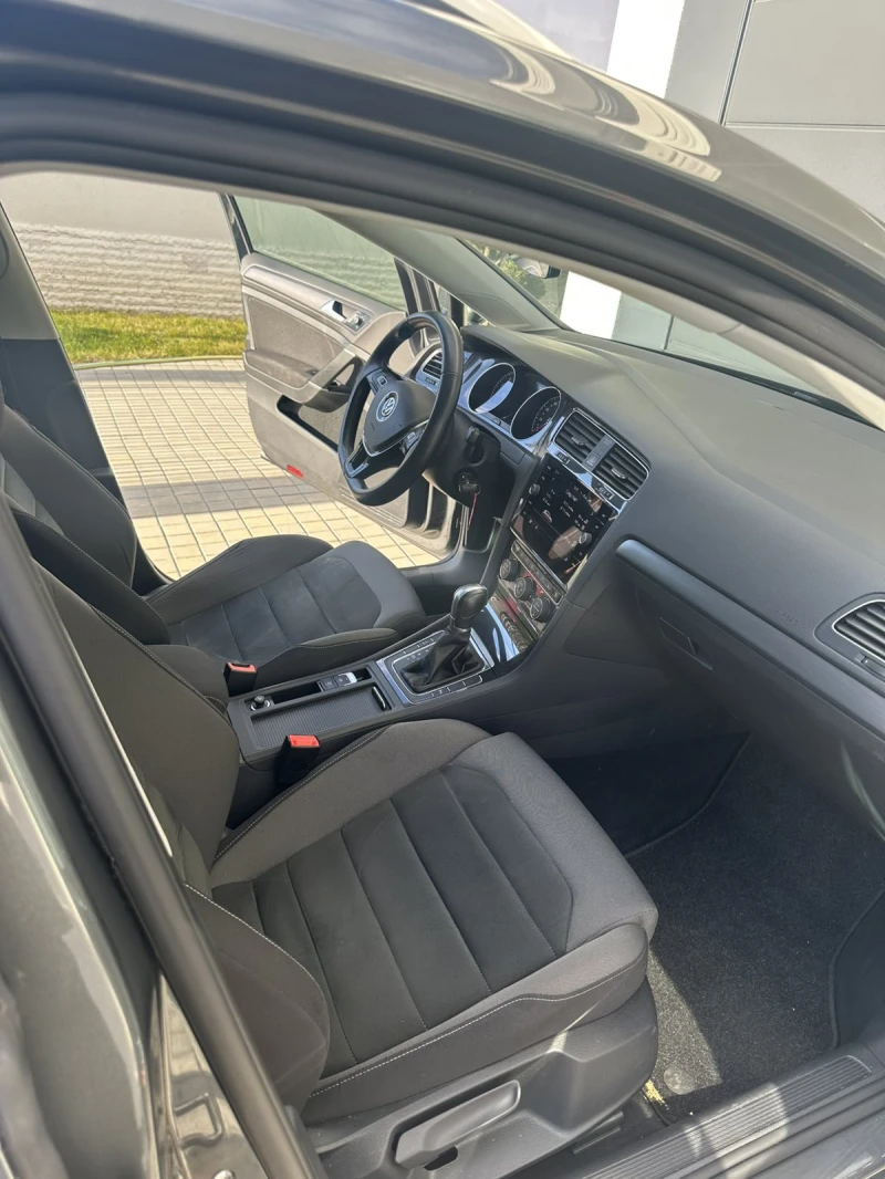 VW Golf Variant 1.4 TGI 7.5 Facelift , снимка 10 - Автомобили и джипове - 52998399