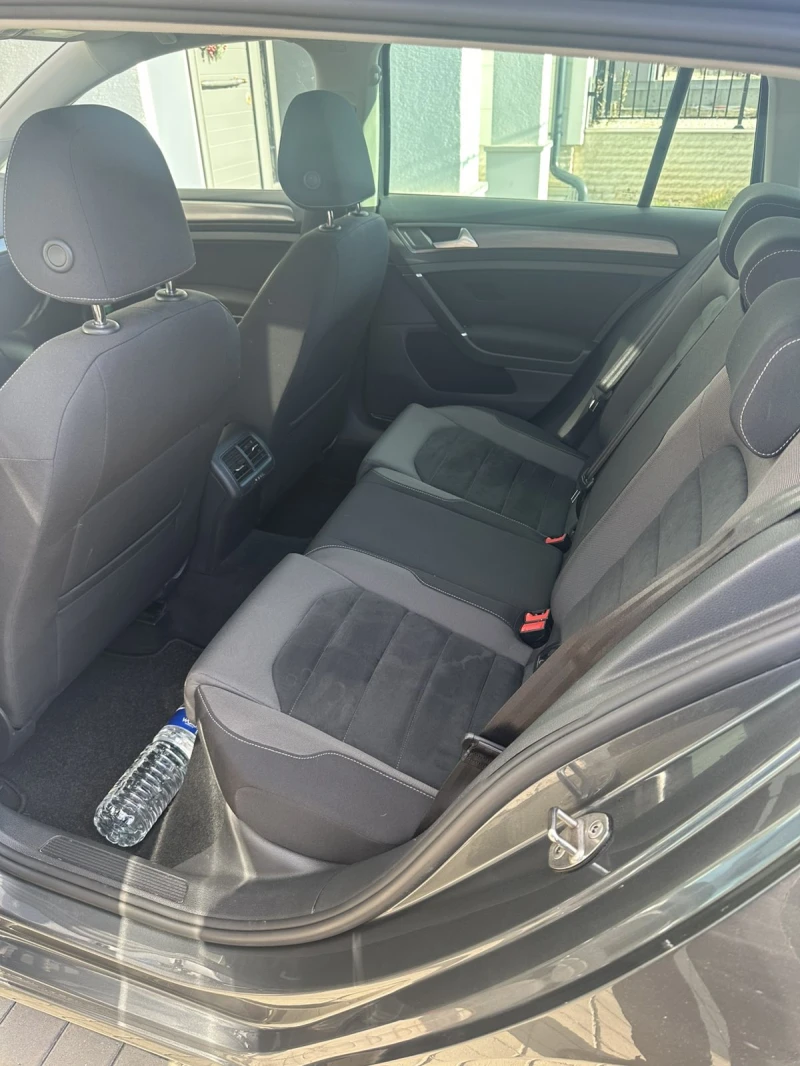 VW Golf Variant 1.4 TGI 7.5 Facelift , снимка 12 - Автомобили и джипове - 52998399