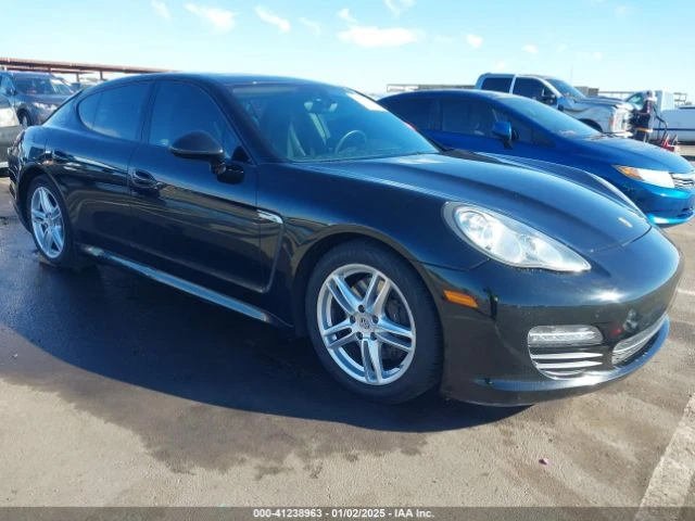 Porsche Panamera 4, снимка 1 - Автомобили и джипове - 48663014