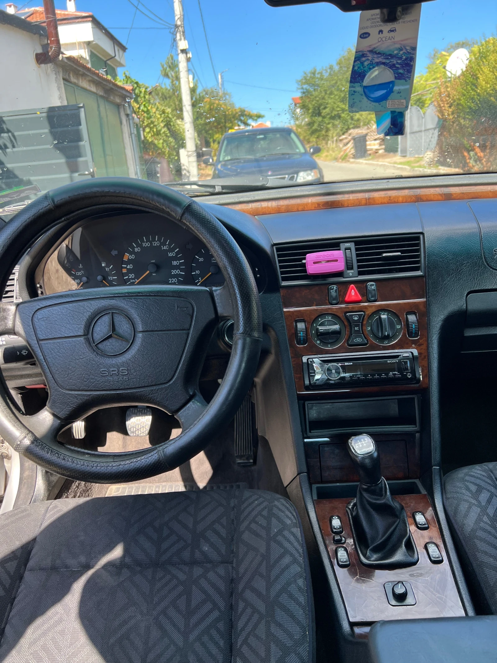 Mercedes-Benz C 250  - изображение 4