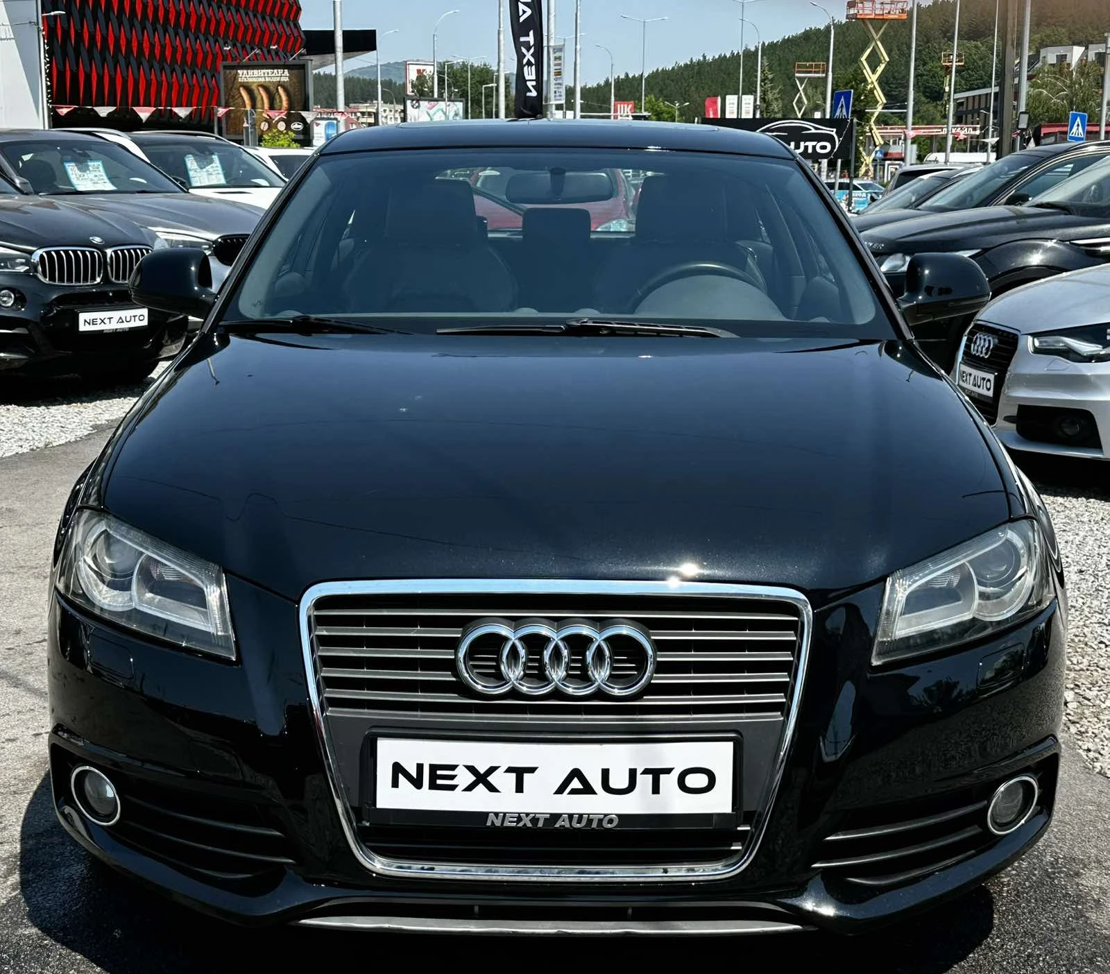 Audi A3 2.0TDI 140HP S LINE ШИБЕДАХ - изображение 2