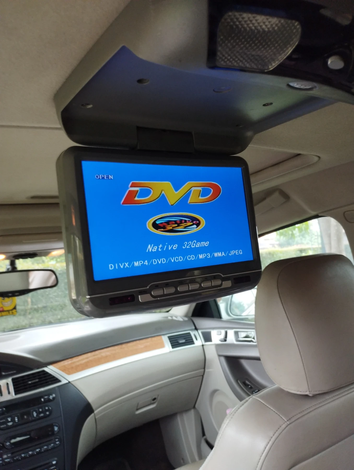 Chrysler Pacifica 4WD MPV  | Mobile.bg   15