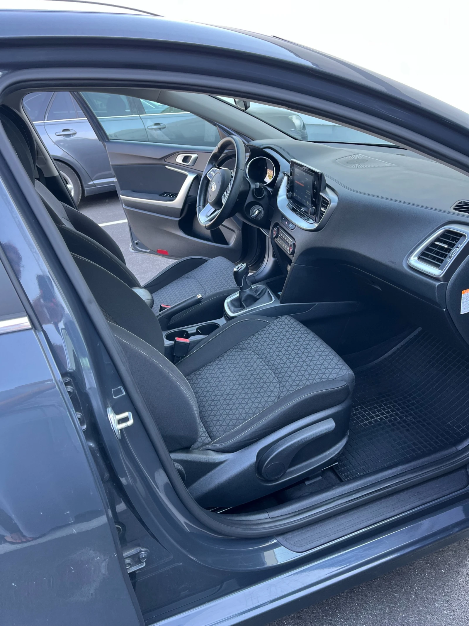 Kia Ceed  - изображение 8