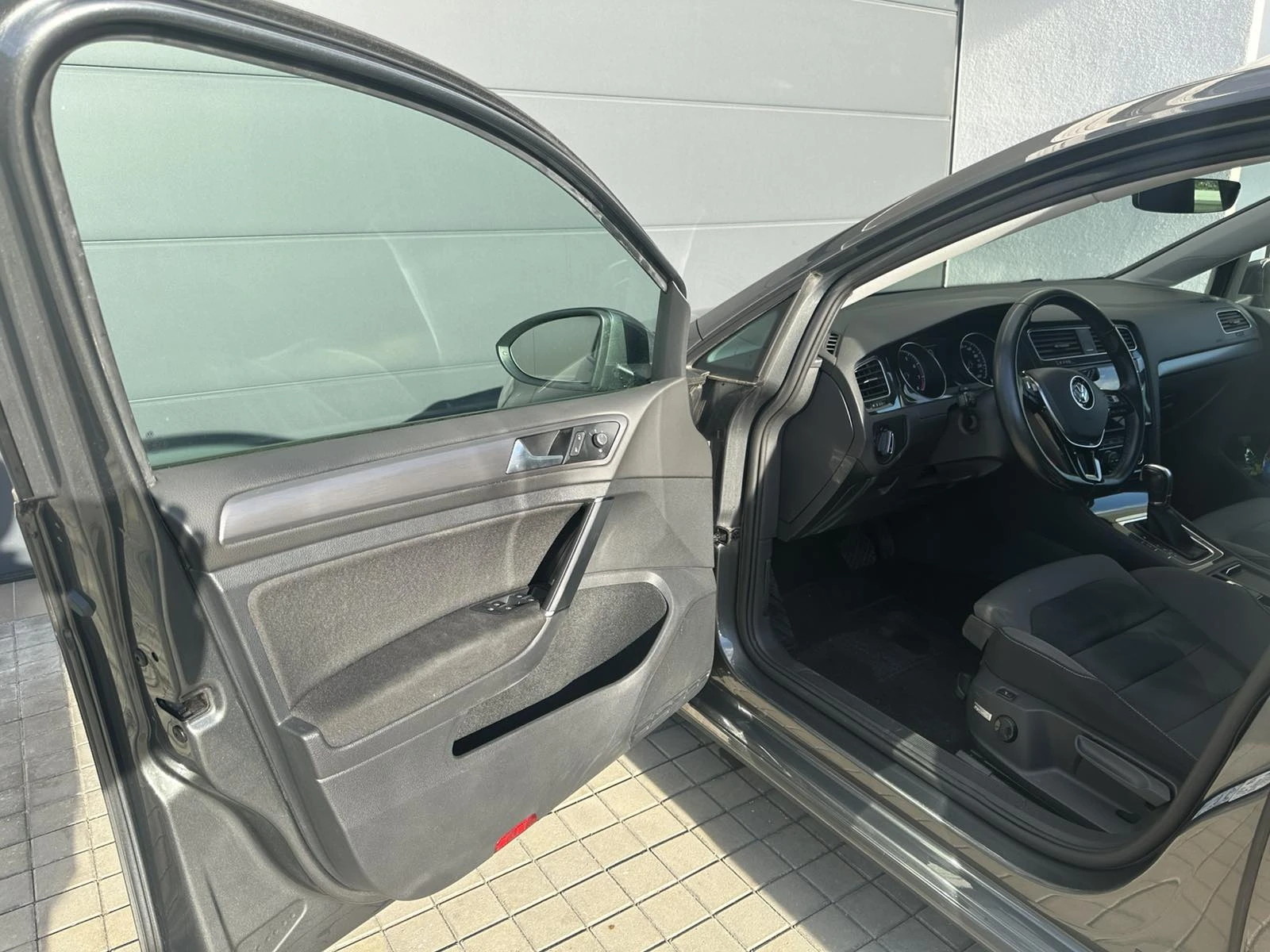 VW Golf 1.4 TGI 7.5 Facelift  | Mobile.bg � ����������� 11