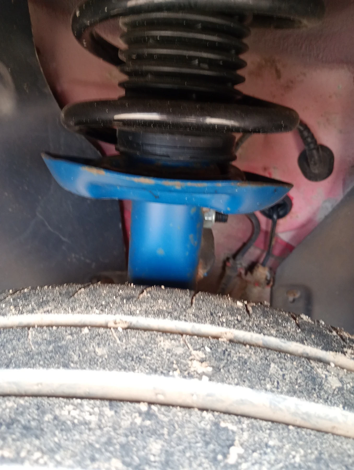 VW Caddy 2.0SDI 75kc | Mobile.bg � ����������� 14