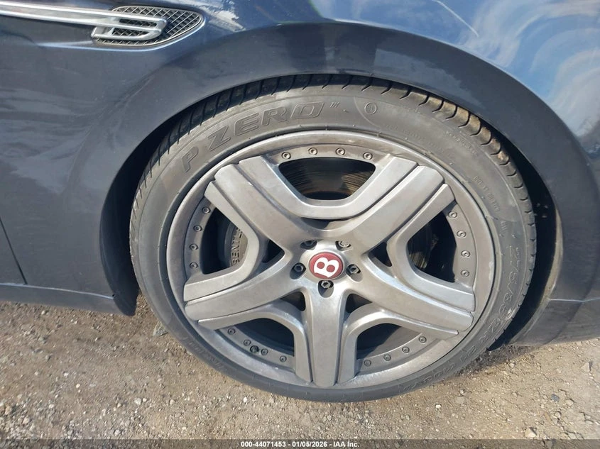 Bentley Flying Spur 4l V8 * РЕАЛНА ЦЕНА* , снимка 12 - Автомобили и джипове - 53926730