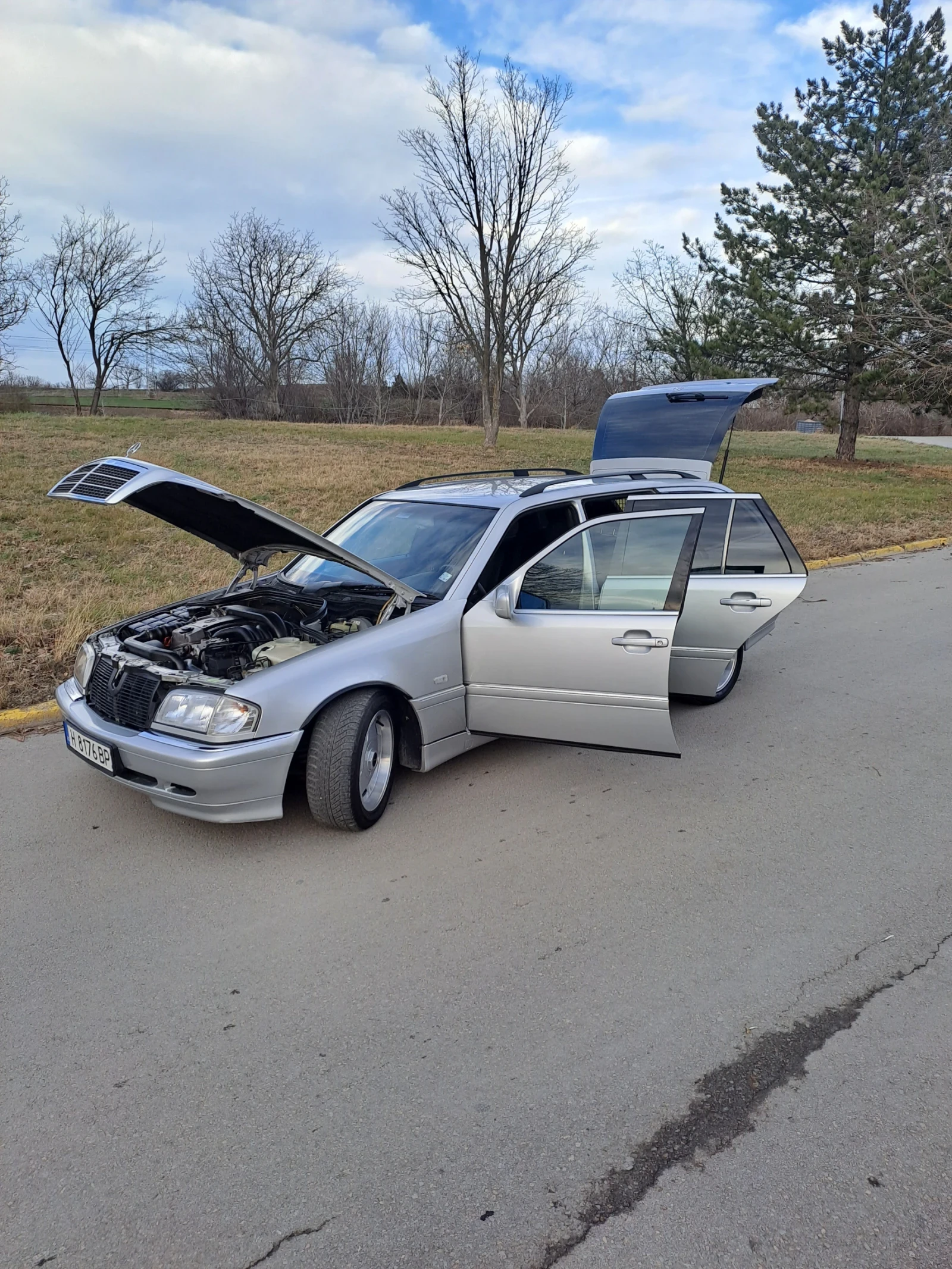 Mercedes-Benz C 250, снимка 6 - Автомобили и джипове - 53994678