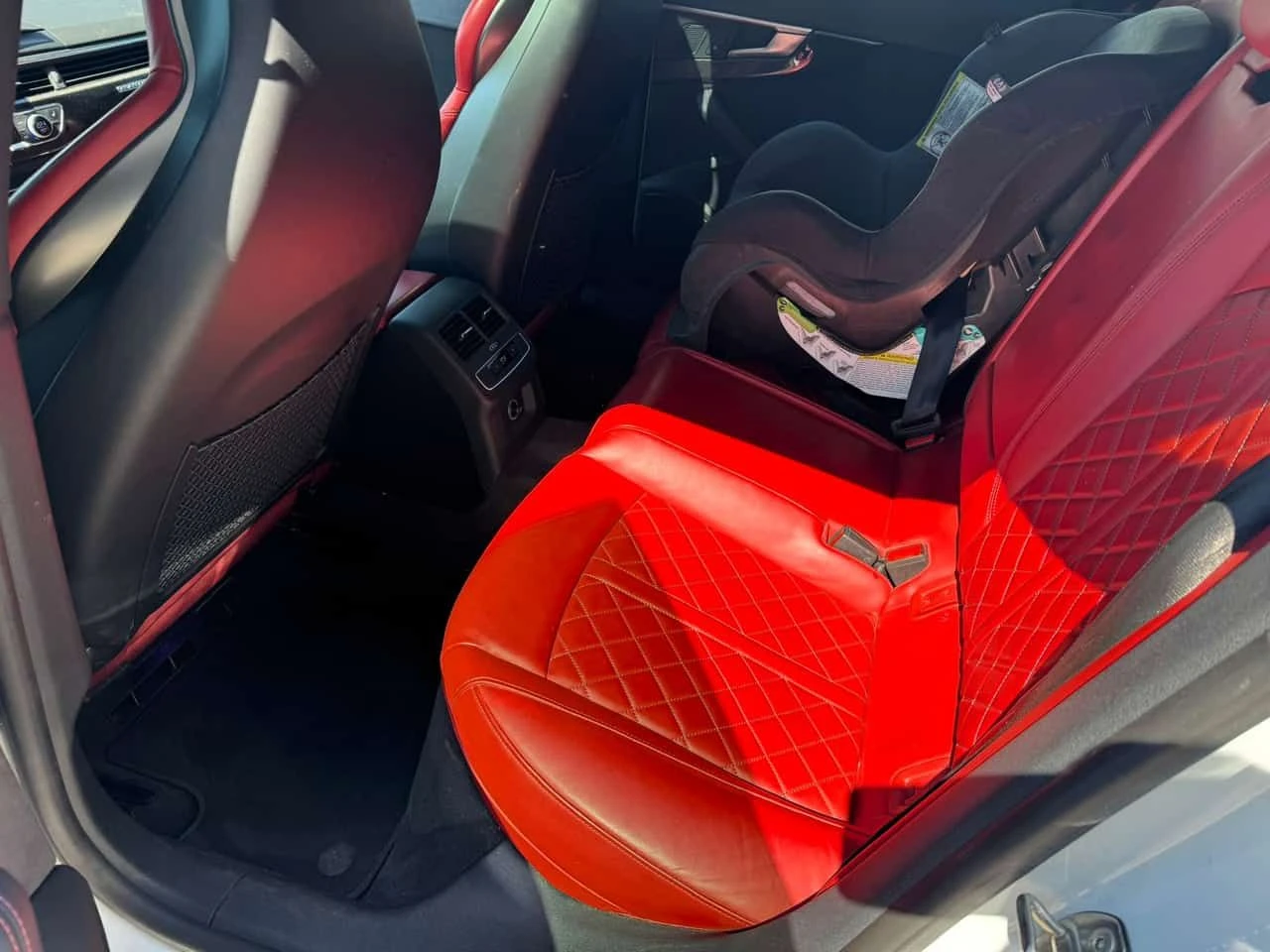 Audi S5 * Technik * CARFAX * Дистроник * Червен салон * , снимка 10 - Автомобили и джипове - 54141489