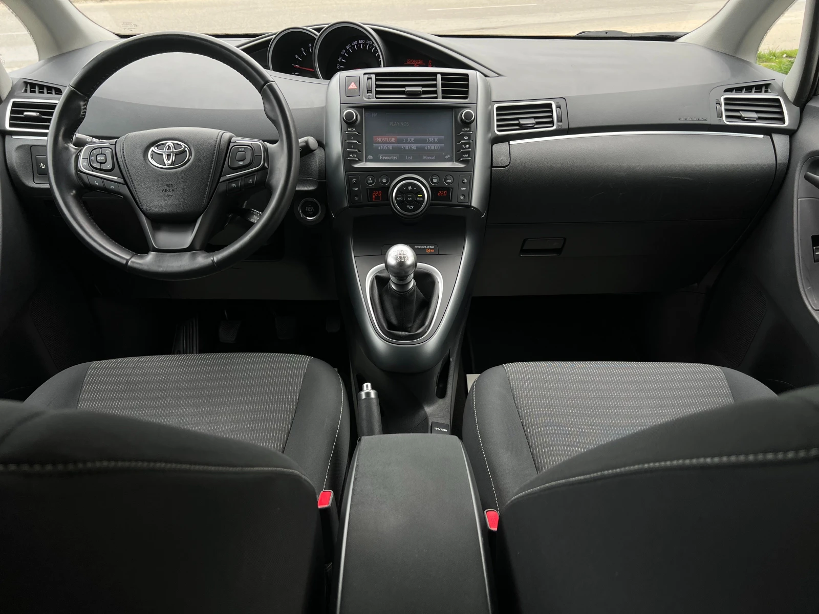 Toyota Verso 1.6d-50th ANNIVERSARY-�������� �������!FULL ������ | Mobile.bg � ����������� 14