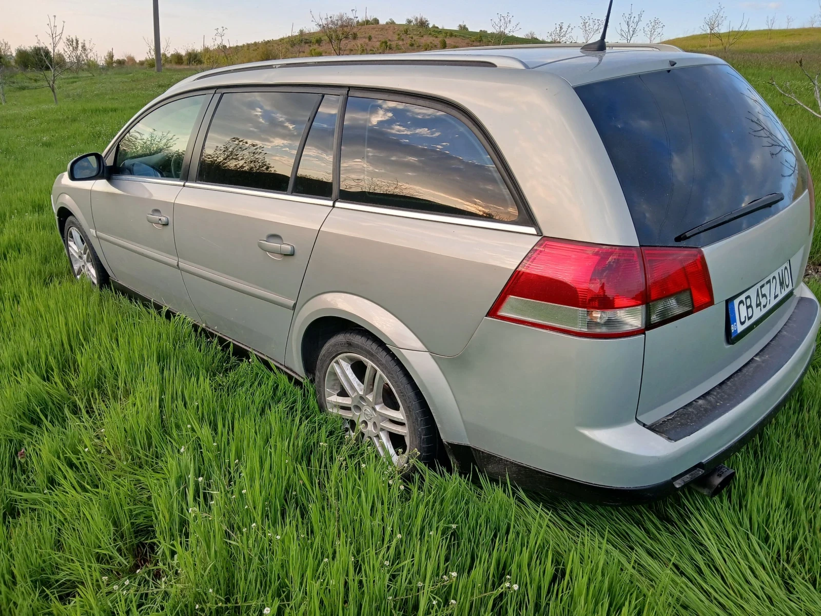 Opel Vectra 1, 9CDTI, снимка 5 - Автомобили и джипове - 54360392