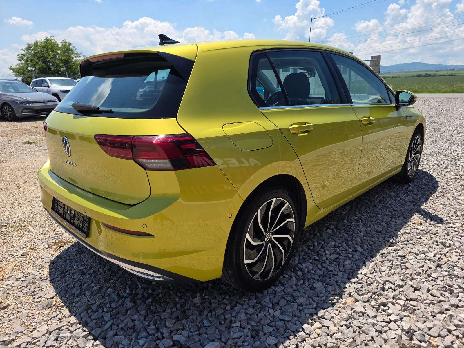 VW Golf VIII-2.0 TDI-115 hp-Style, снимка 4 - Автомобили и джипове - 54842804