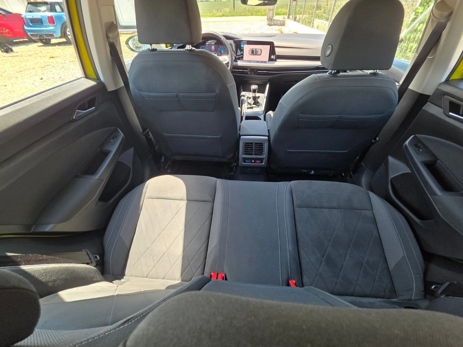 VW Golf VIII-2.0 TDI-115 hp-Style, снимка 13 - Автомобили и джипове - 54842804