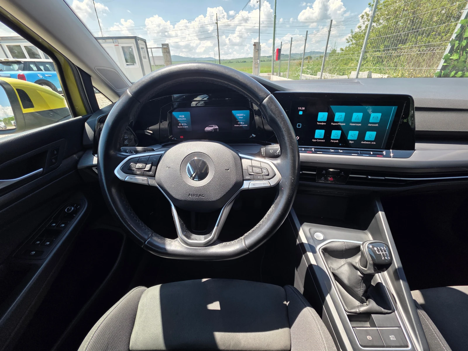 VW Golf VIII-2.0 TDI-115 hp-Style, снимка 10 - Автомобили и джипове - 54842804