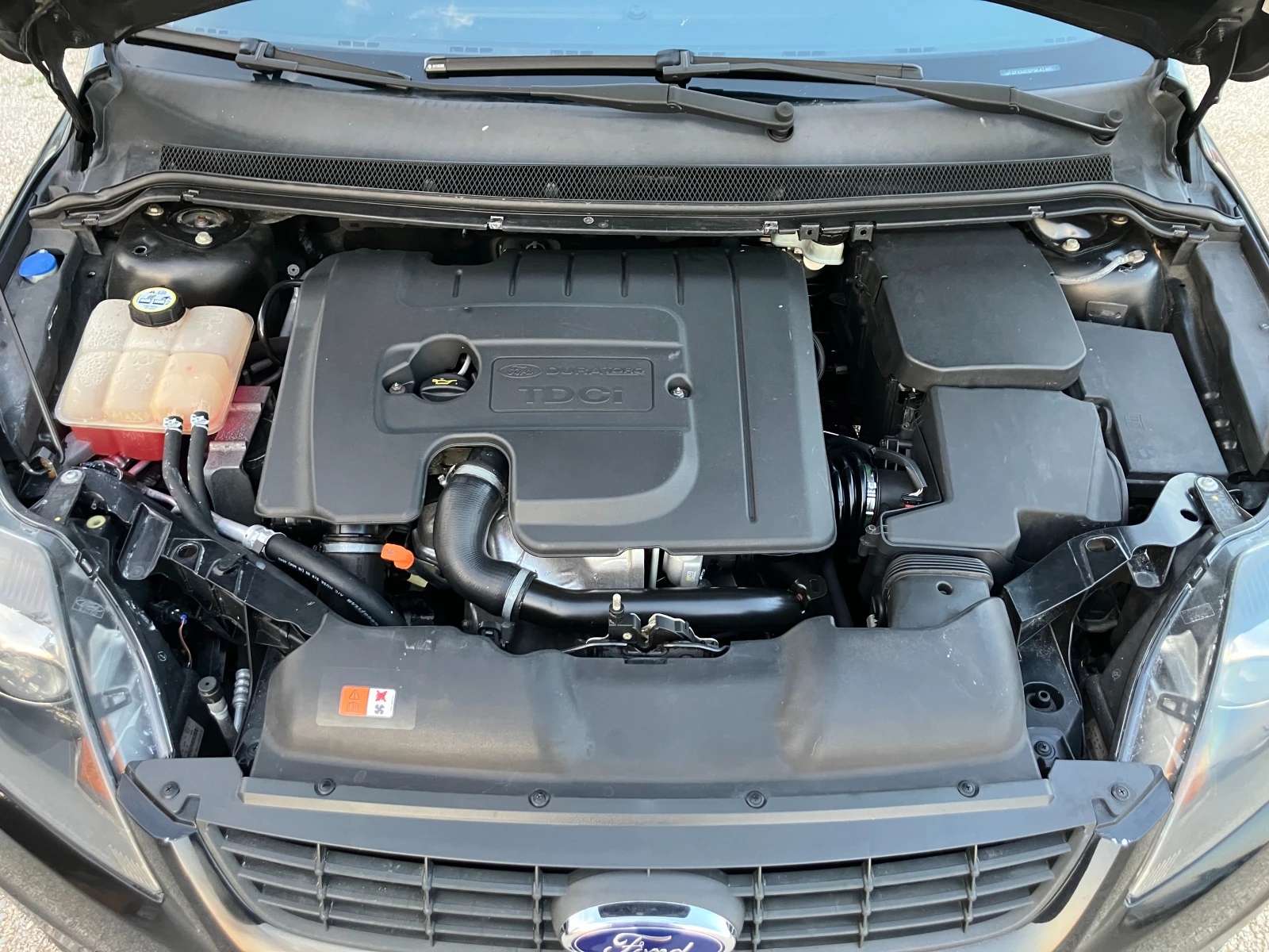 Ford Focus 1.6 TDCI, снимка 16 - Автомобили и джипове - 55332022