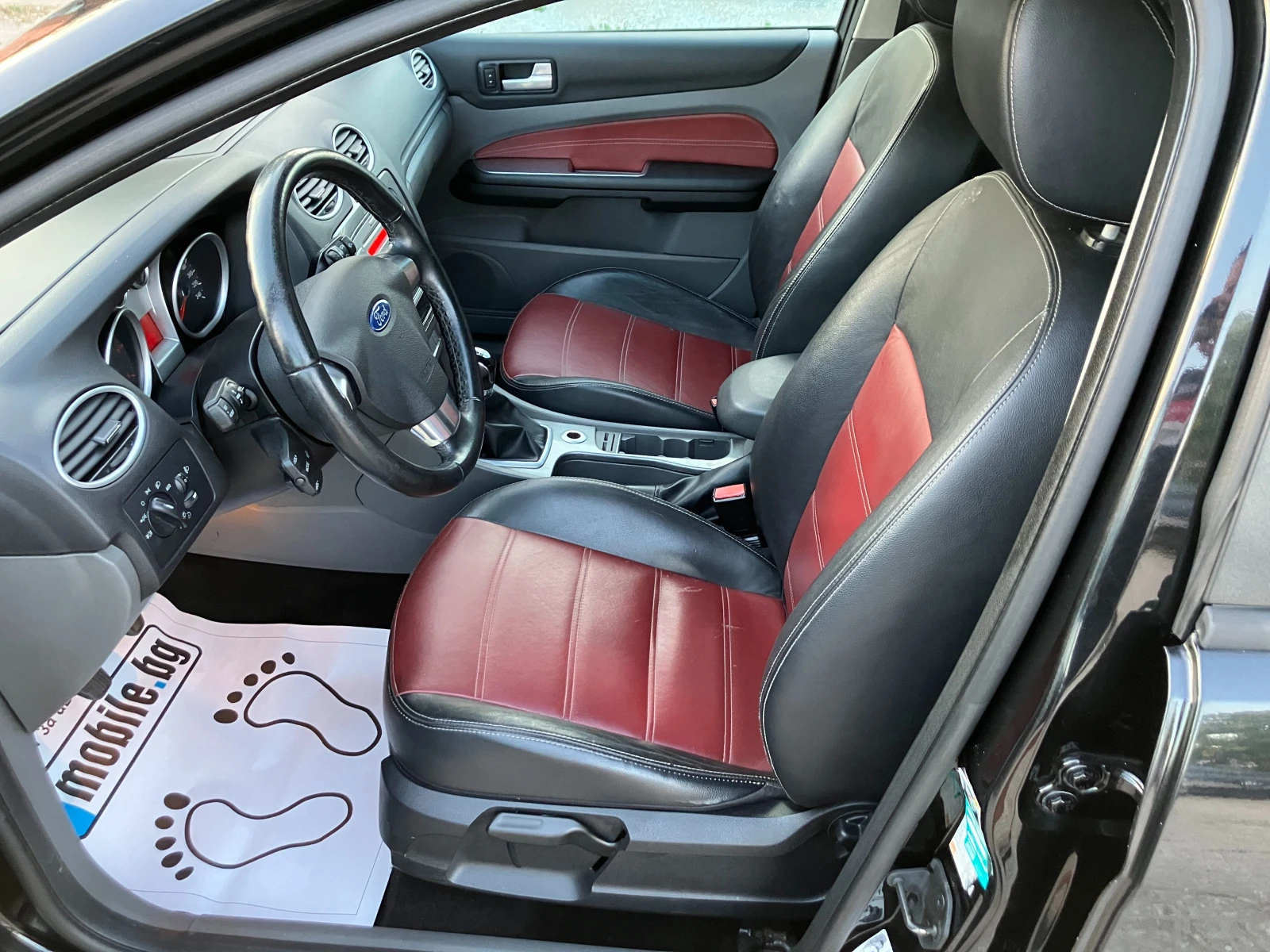 Ford Focus 1.6 TDCI, снимка 11 - Автомобили и джипове - 55332022
