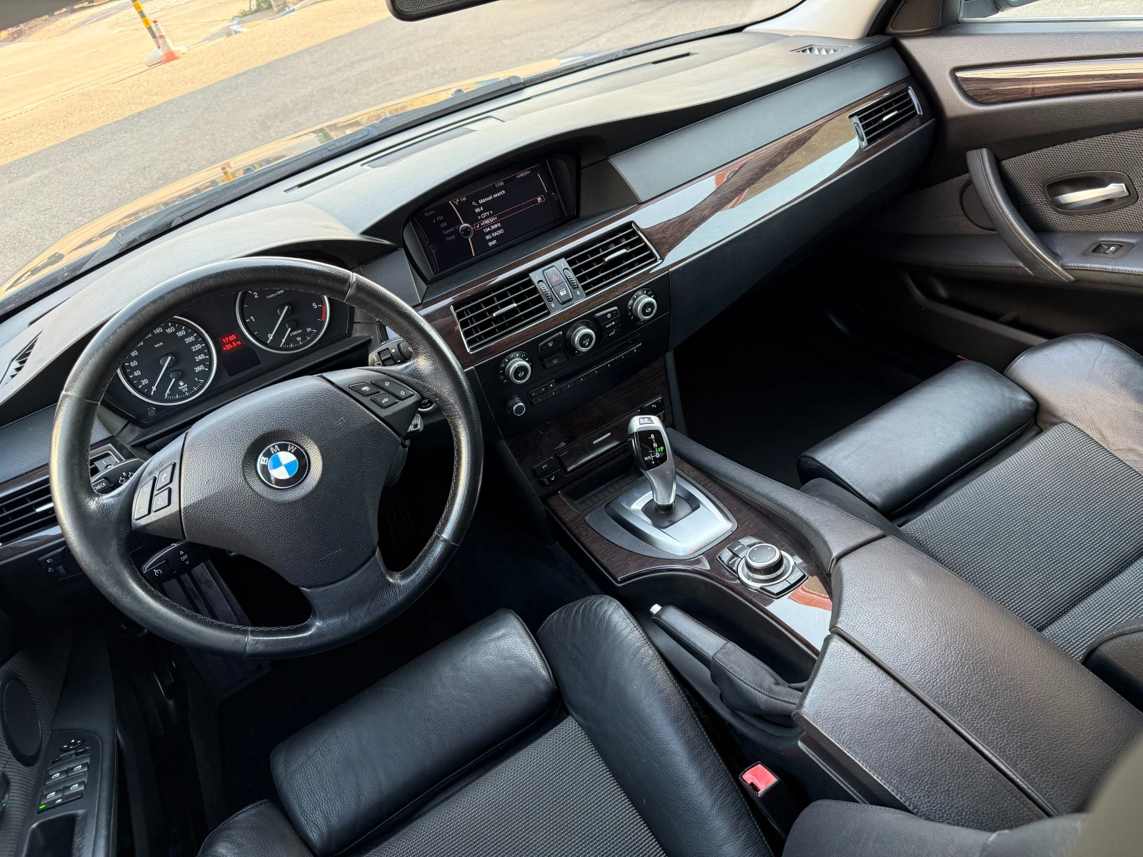 BMW 525 Face/Recaro/CIC, снимка 10 - Автомобили и джипове - 55771171