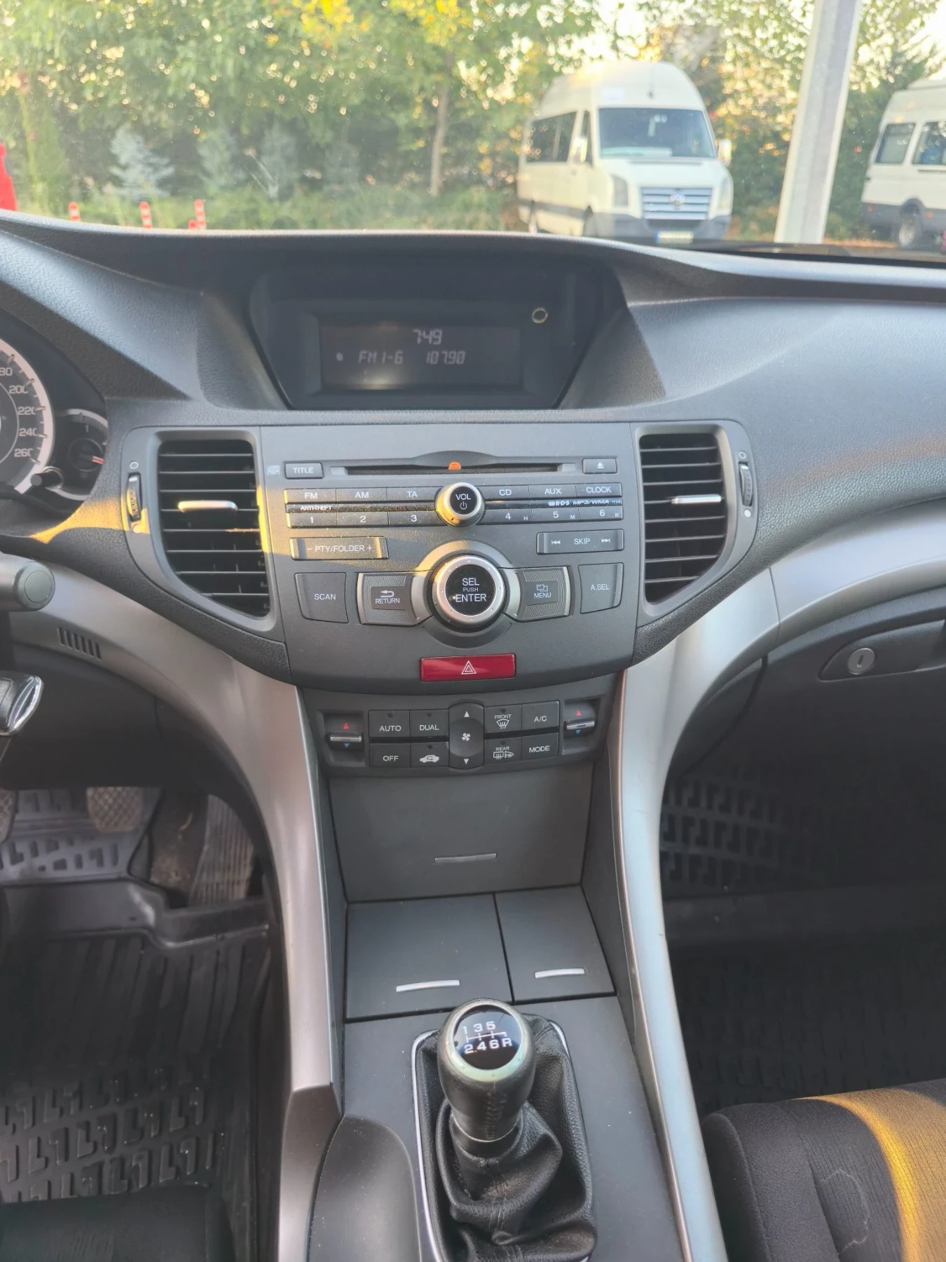 Honda Accord 2.0, снимка 7 - Автомобили и джипове - 55784428