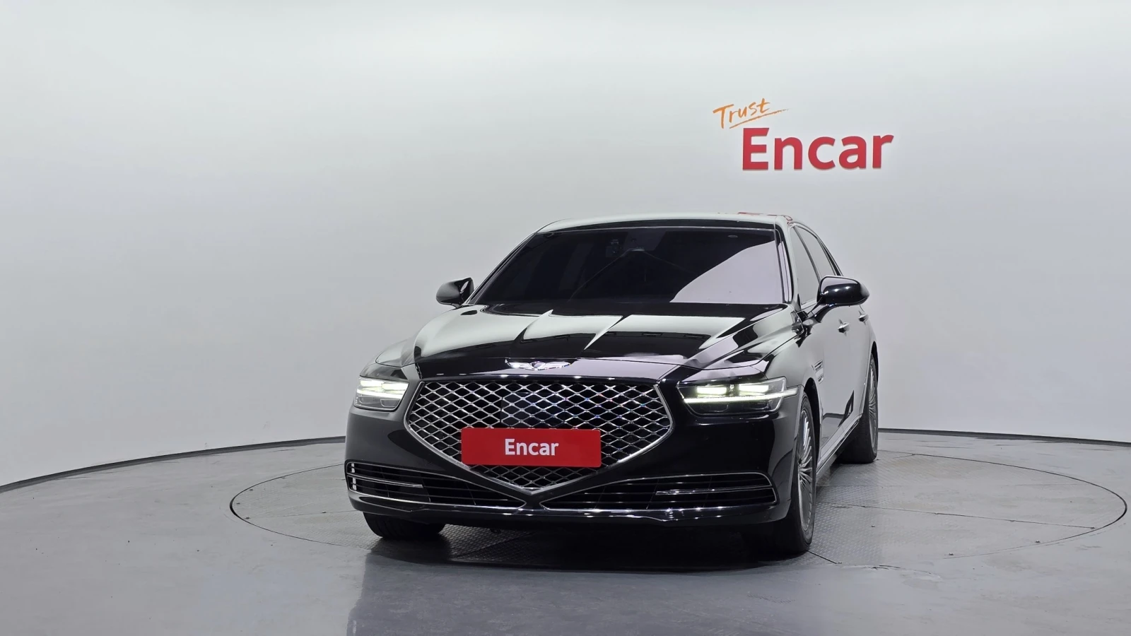 Genesis G90 AWD Luxury, снимка 2 - Автомобили и джипове - 56022367