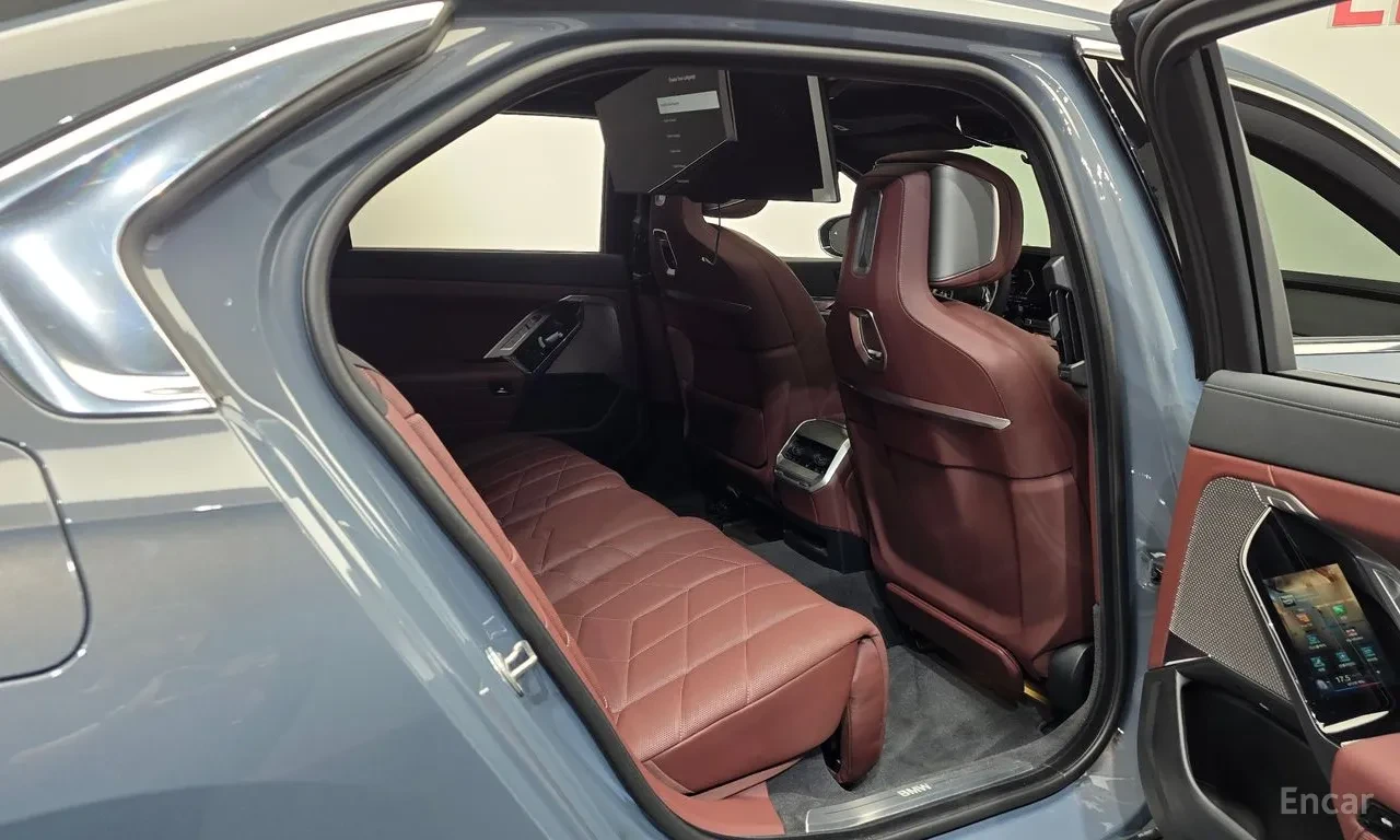 BMW 740 КРАЙНА ЦЕНА, снимка 17 - Автомобили и джипове - 56060414