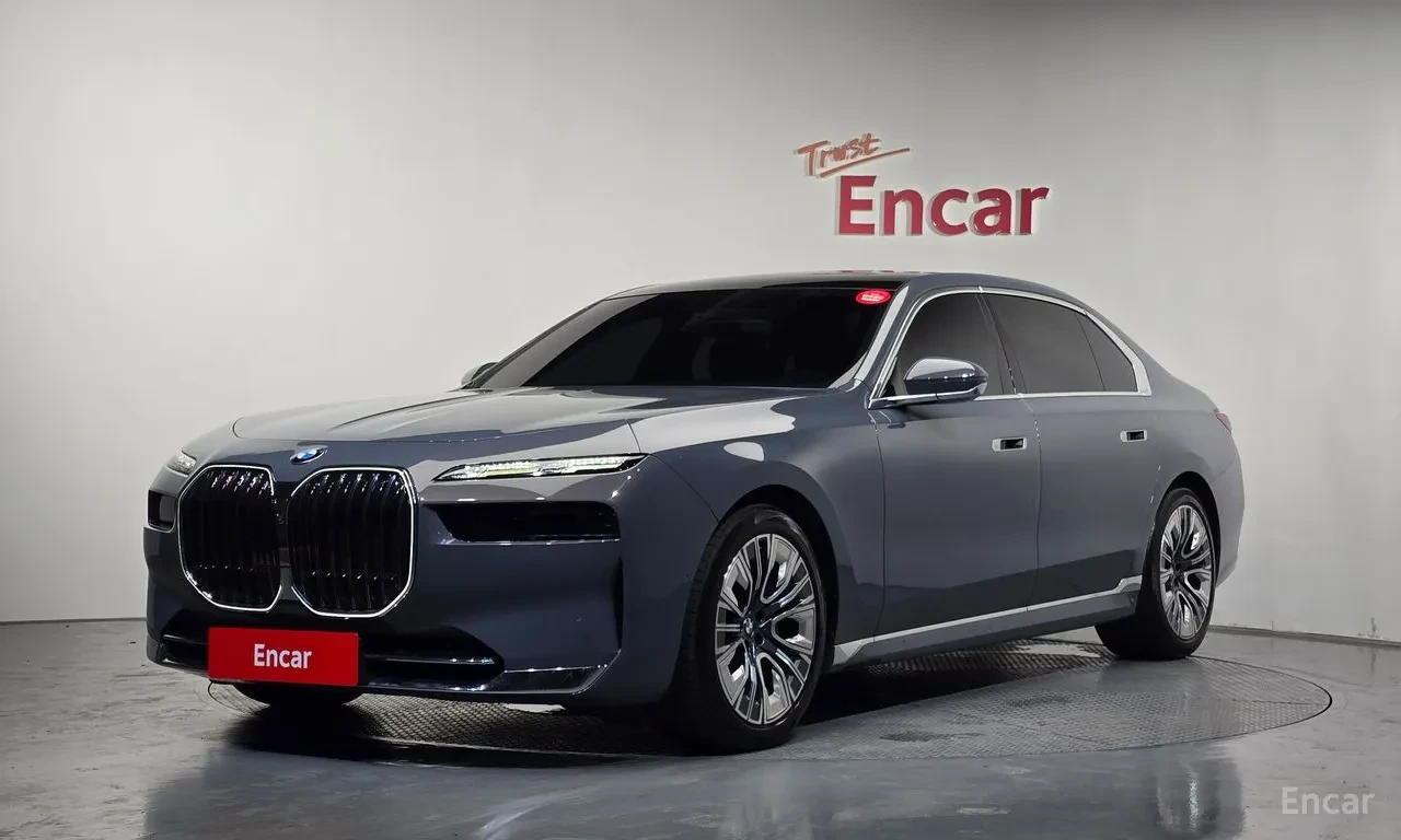 BMW 740 КРАЙНА ЦЕНА, снимка 2 - Автомобили и джипове - 56060414