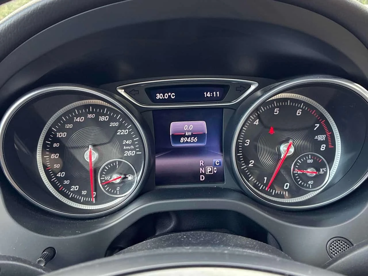 Mercedes-Benz CLA 250 4MATIC* PANORAMA* ПОДГРЕВИ* , снимка 8 - Автомобили и джипове - 56182541