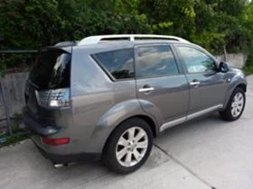 Mitsubishi Outlander 2.2DID и 2.0TDI, снимка 5