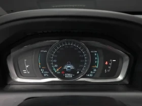 Volvo XC60 D5 AWD - 14243 € - 99141374 8
