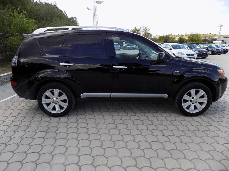 Mitsubishi Outlander 2.2DI-D 4X4 160KS, снимка 4 - Автомобили и джипове - 47032494