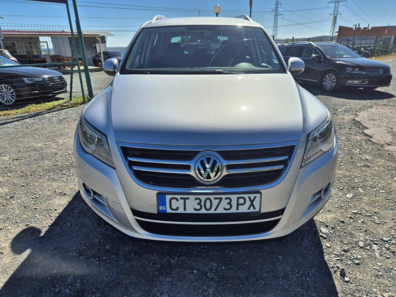 VW Tiguan 2.0TDI Автомат, снимка 8 - Автомобили и джипове - 47437233