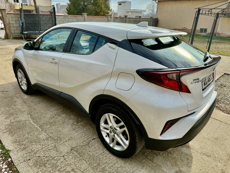 Toyota C-HR 1.2Turbo 116кс Ръчка Led FACELIFT, снимка 4 - Автомобили и джипове - 48814064