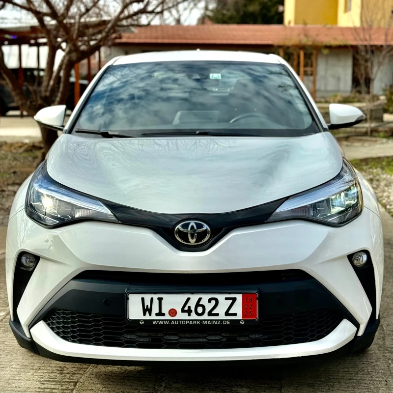 Toyota C-HR 1.2Turbo 116кс Ръчка Led FACELIFT, снимка 2 - Автомобили и джипове - 48814064