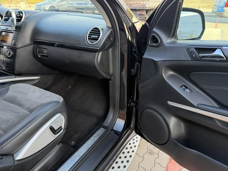 Mercedes-Benz ML 350 ML 350 AMG, снимка 13 - Автомобили и джипове - 48884997