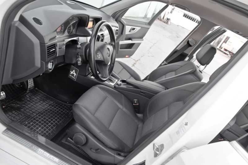 Mercedes-Benz GLK AMG* подгрев* като нов, снимка 10 - Автомобили и джипове - 51859541