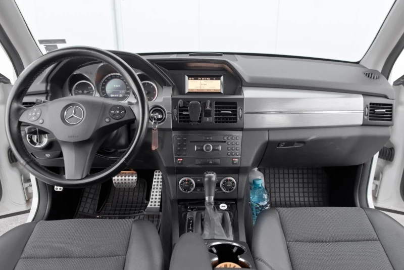 Mercedes-Benz GLK AMG* подгрев* като нов, снимка 9 - Автомобили и джипове - 51859541