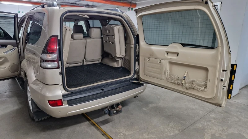 Toyota Land cruiser, снимка 7 - Автомобили и джипове - 51963792